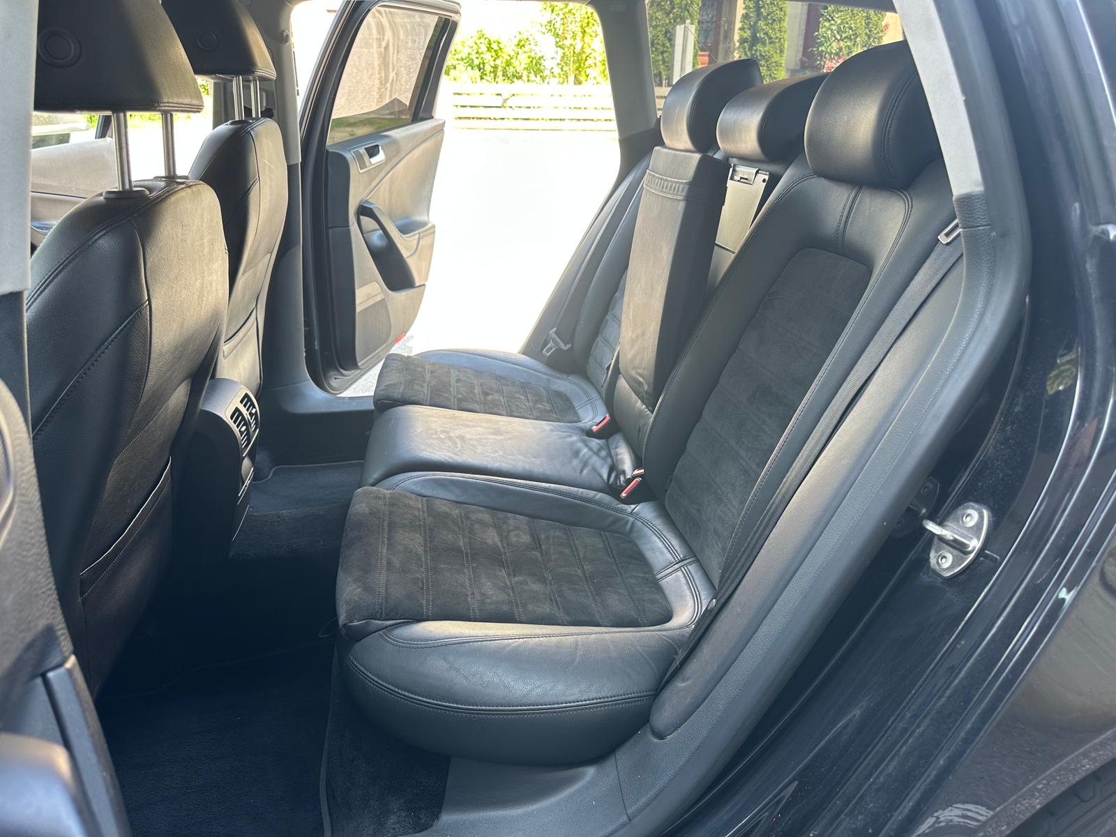 VW Passat Variant 3.2 V6 FSI Highline 4Motion-image-10