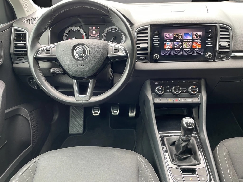 SKODA Karoq 1.5 TSI ACT Drive-image-9