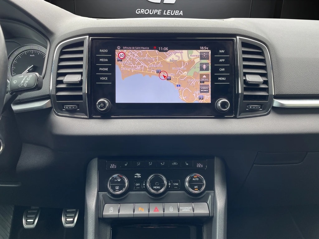 SKODA Karoq 1.5 TSI ACT Drive-image-11