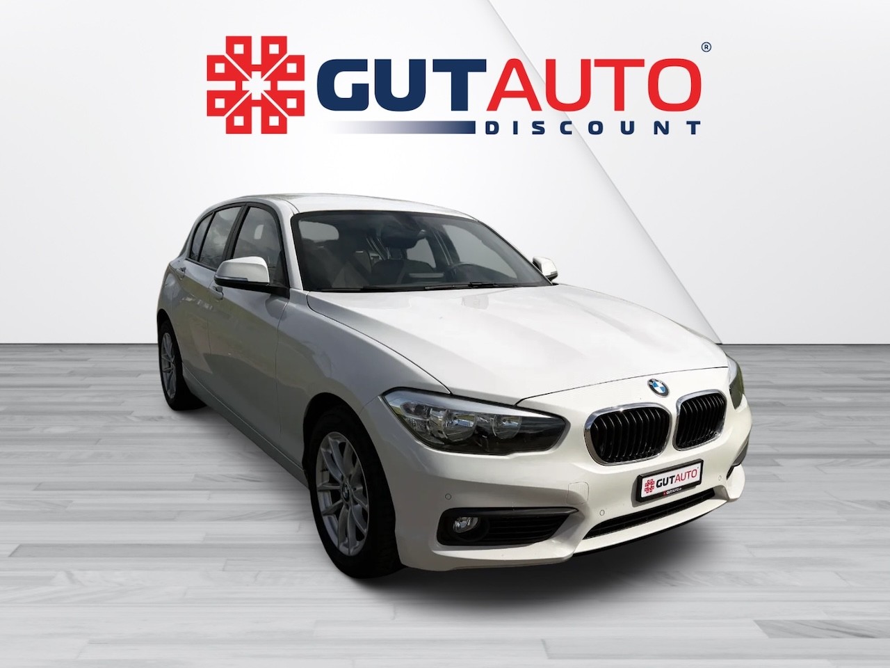 BMW 118i Steptronic-image-8