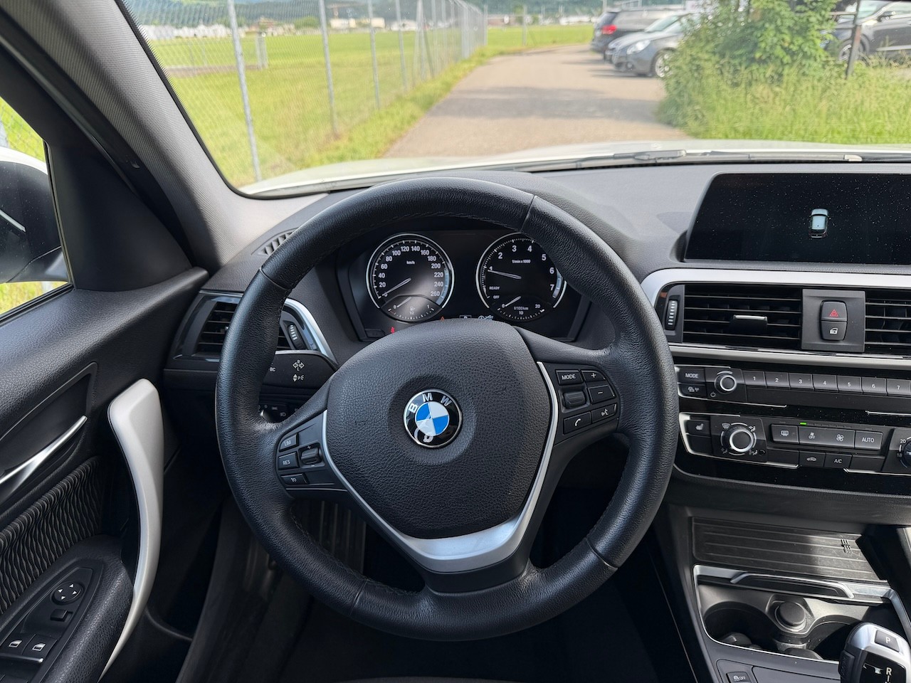 BMW 118i Steptronic-image-17