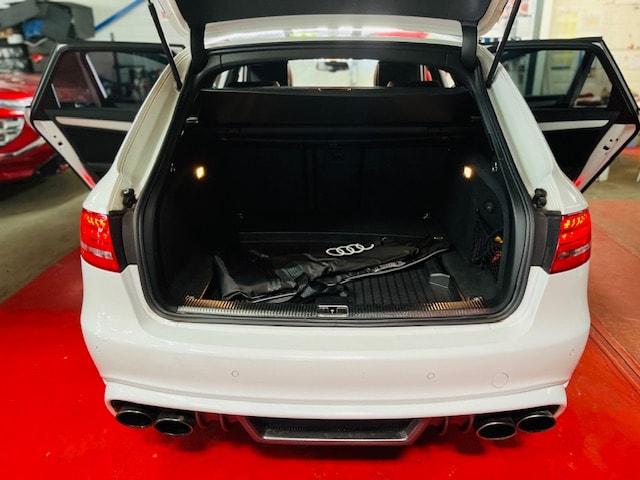 AUDI A4 Avant 2.0 TFSI S-Line quattro S-tronic-image-9
