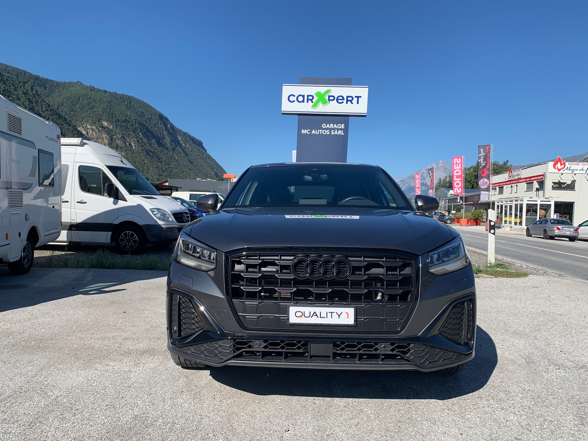 AUDI Q2 40 TFSI S line quattro S-tronic-image-0