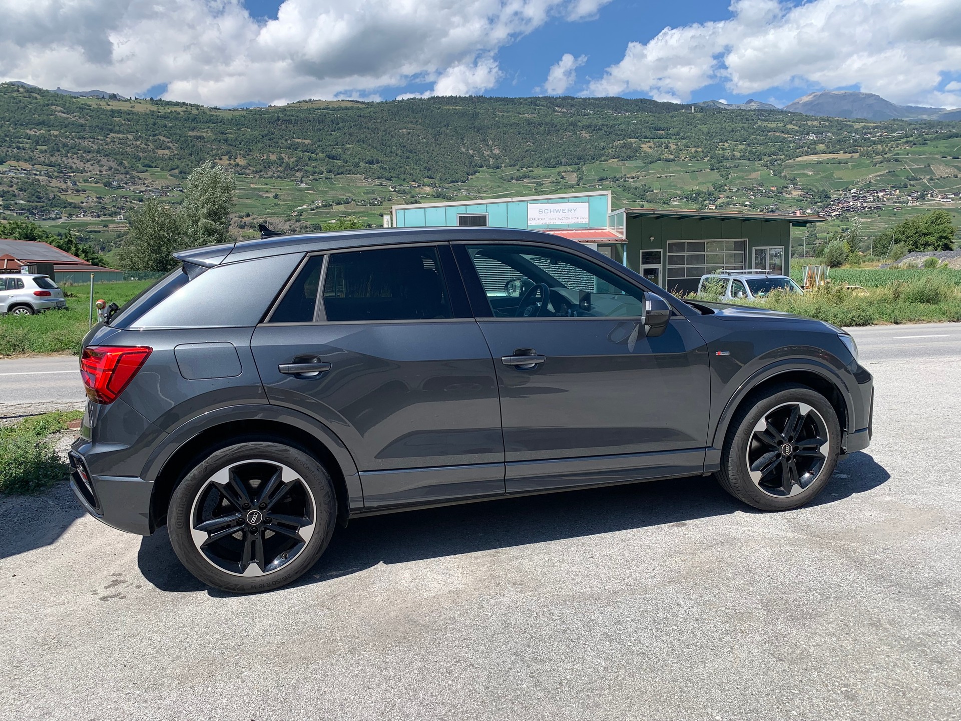 AUDI Q2 40 TFSI S line quattro S-tronic-image-7
