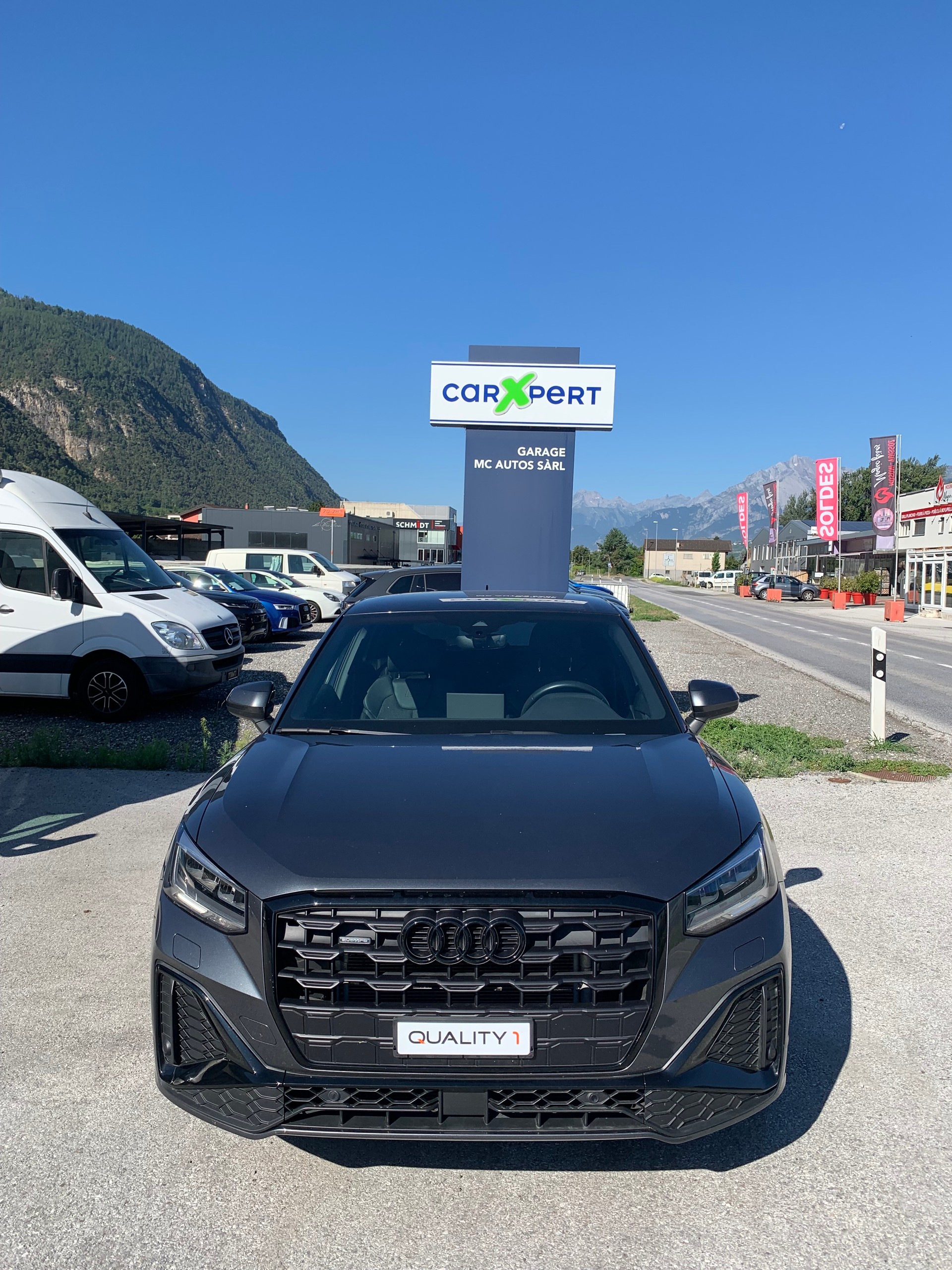 AUDI Q2 40 TFSI S line quattro S-tronic-image-1