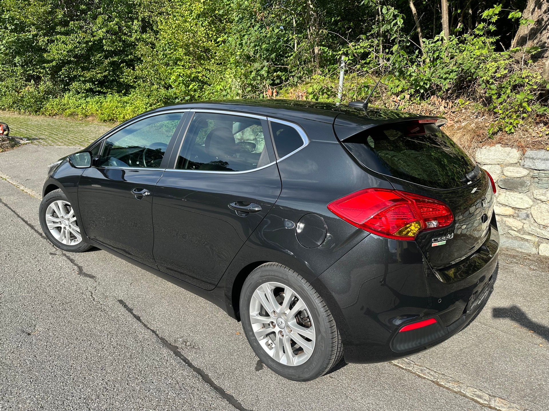 KIA 1.6 GDi Swiss Eco Ed.-image-1
