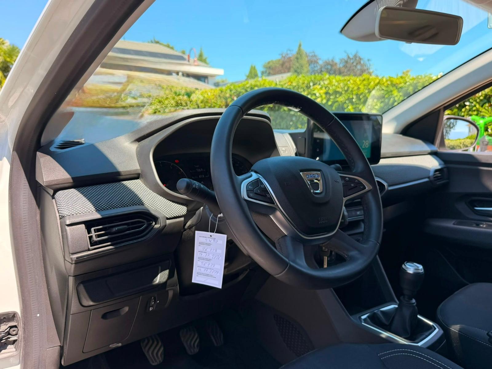 DACIA Sandero TCe 90 Comfort-image-9