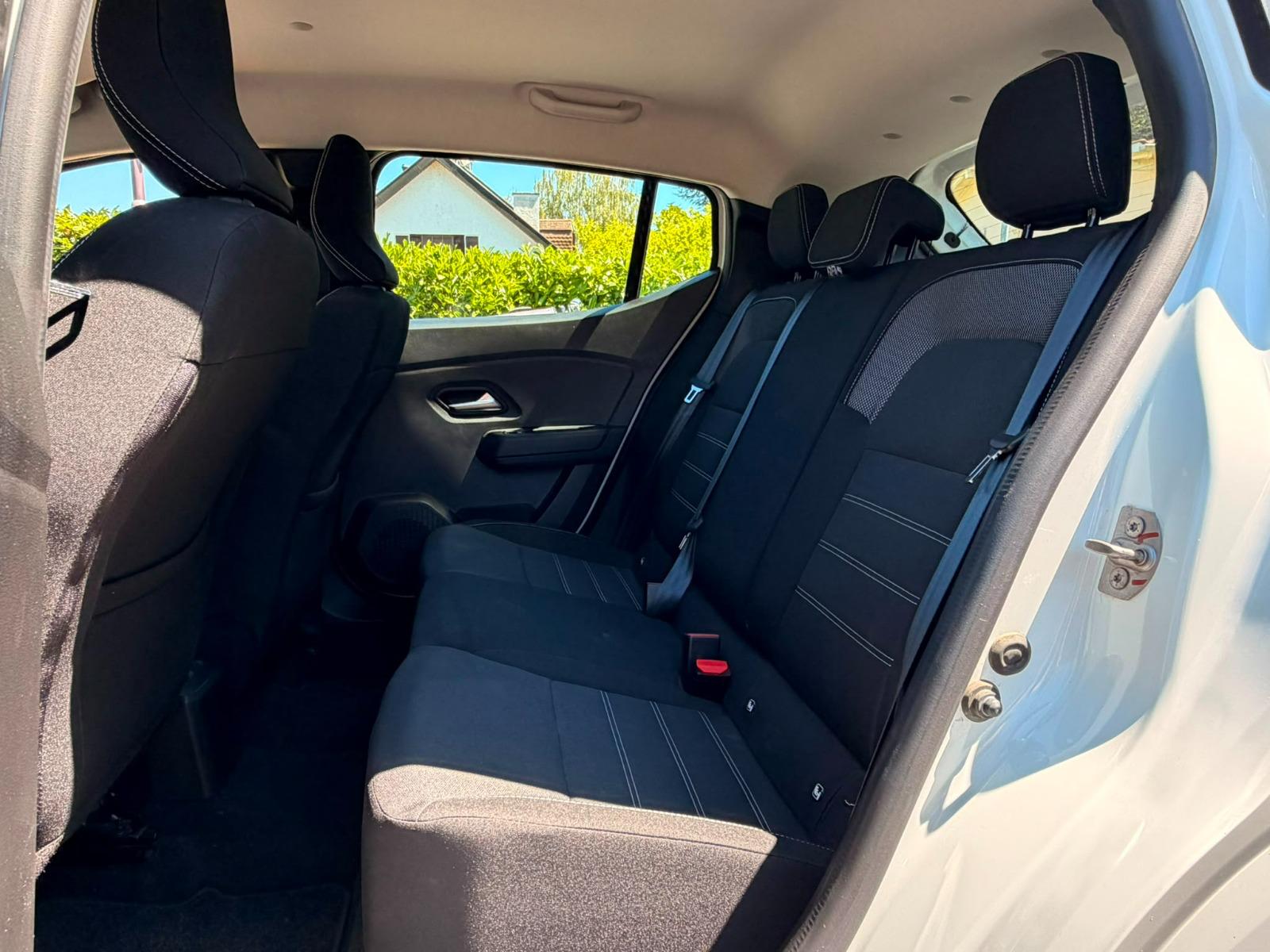 DACIA Sandero TCe 90 Comfort-image-22