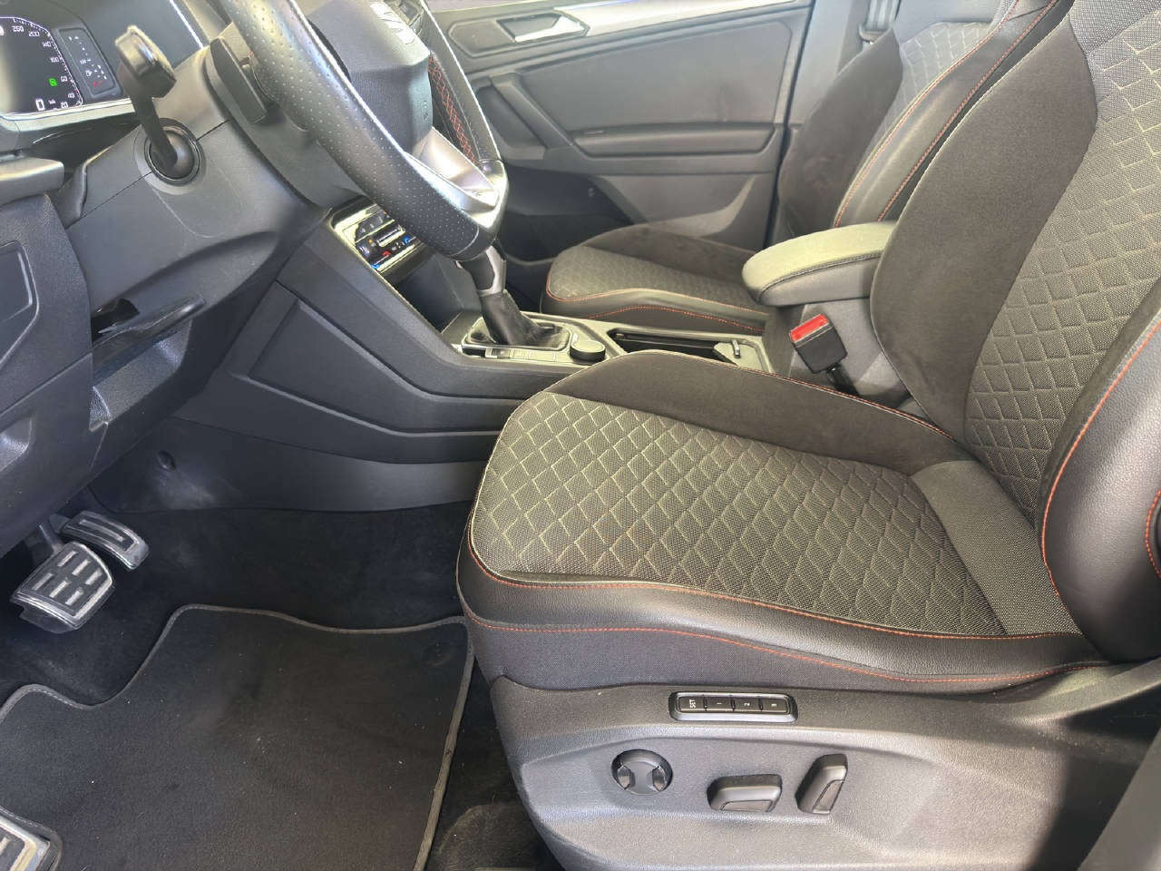 SEAT Tarraco 2.0 TDI FR 4Drive DSG 7-Plätzer 200PS-image-16