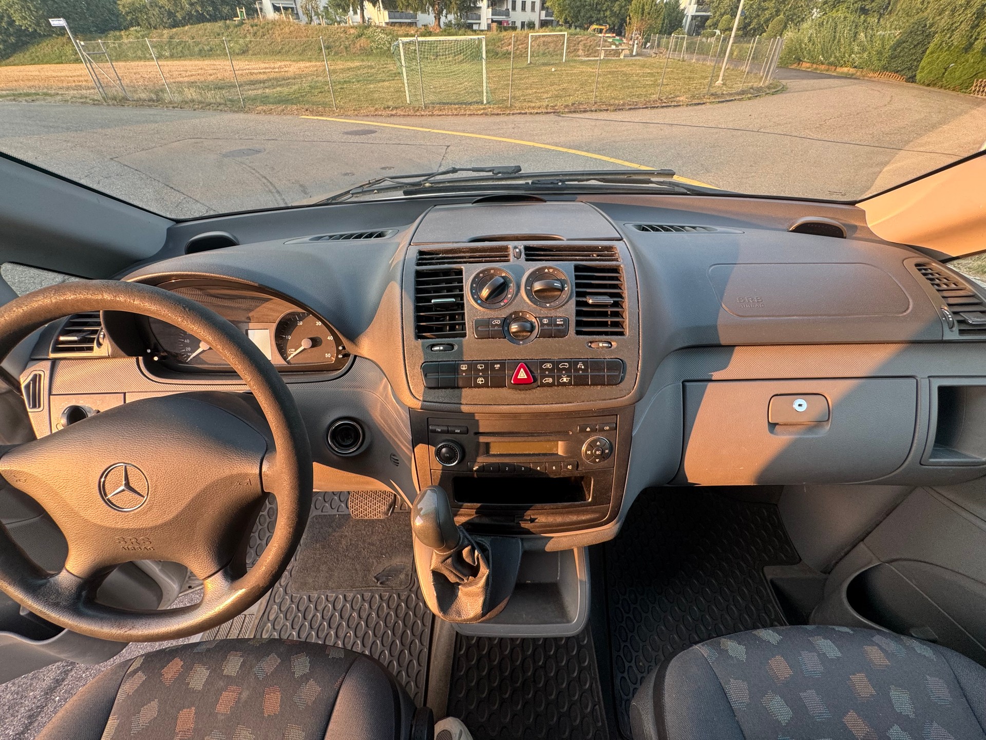 MERCEDES-BENZ Vito 115 CDI EL 4x4-image-12