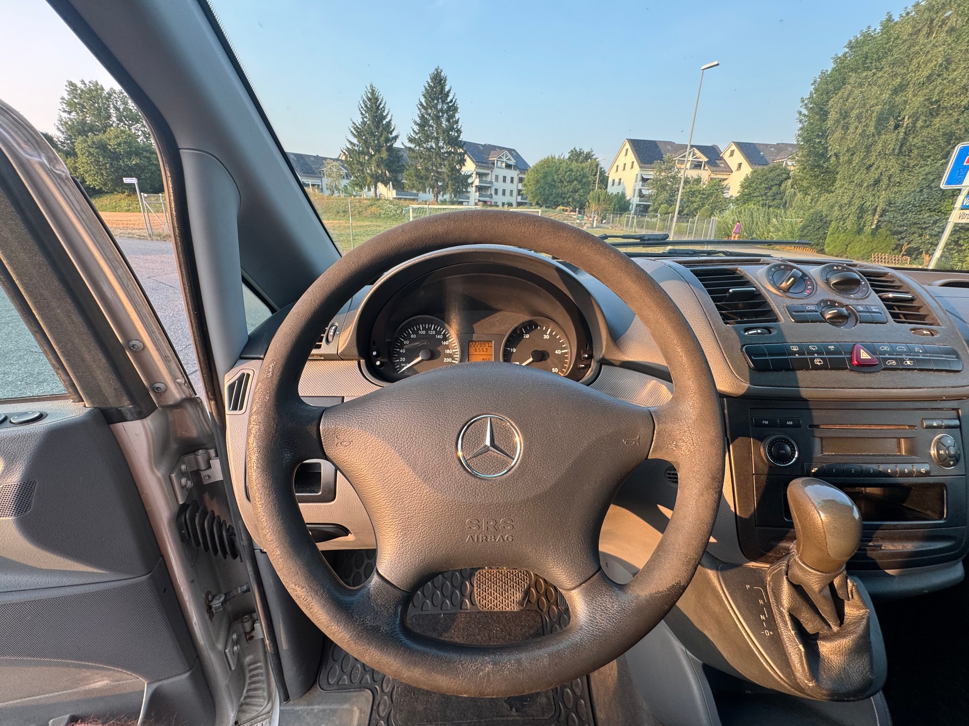 MERCEDES-BENZ Vito 115 CDI EL 4x4-image-13