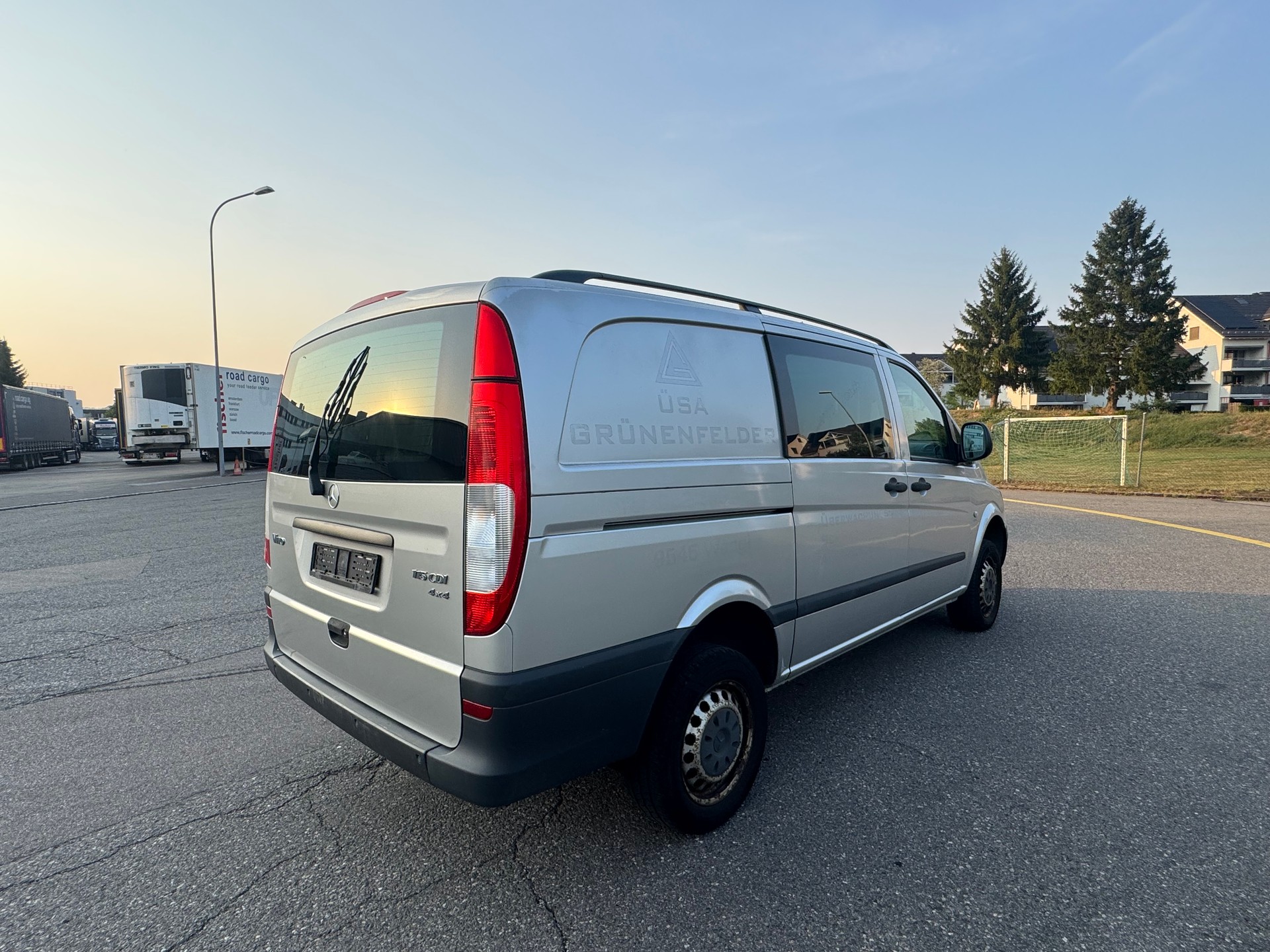 MERCEDES-BENZ Vito 115 CDI EL 4x4-image-8