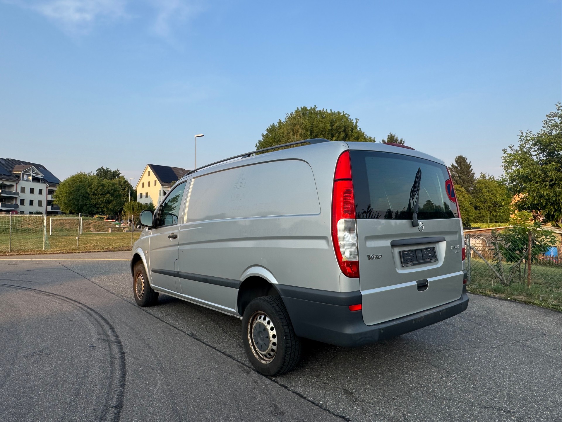 MERCEDES-BENZ Vito 115 CDI EL 4x4-image-4