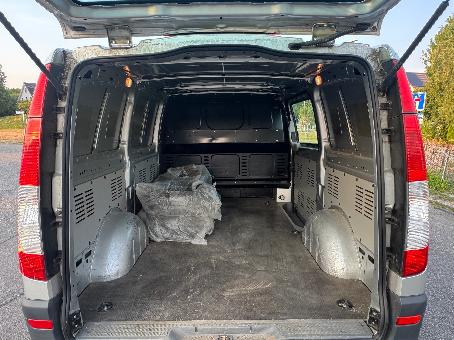 MERCEDES-BENZ Vito 115 CDI EL 4x4-image-7