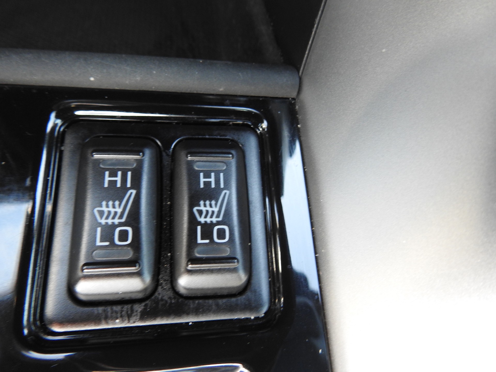 MITSUBISHI Eclipse Cross 2.4 PHEV Intense 4WD-image-27