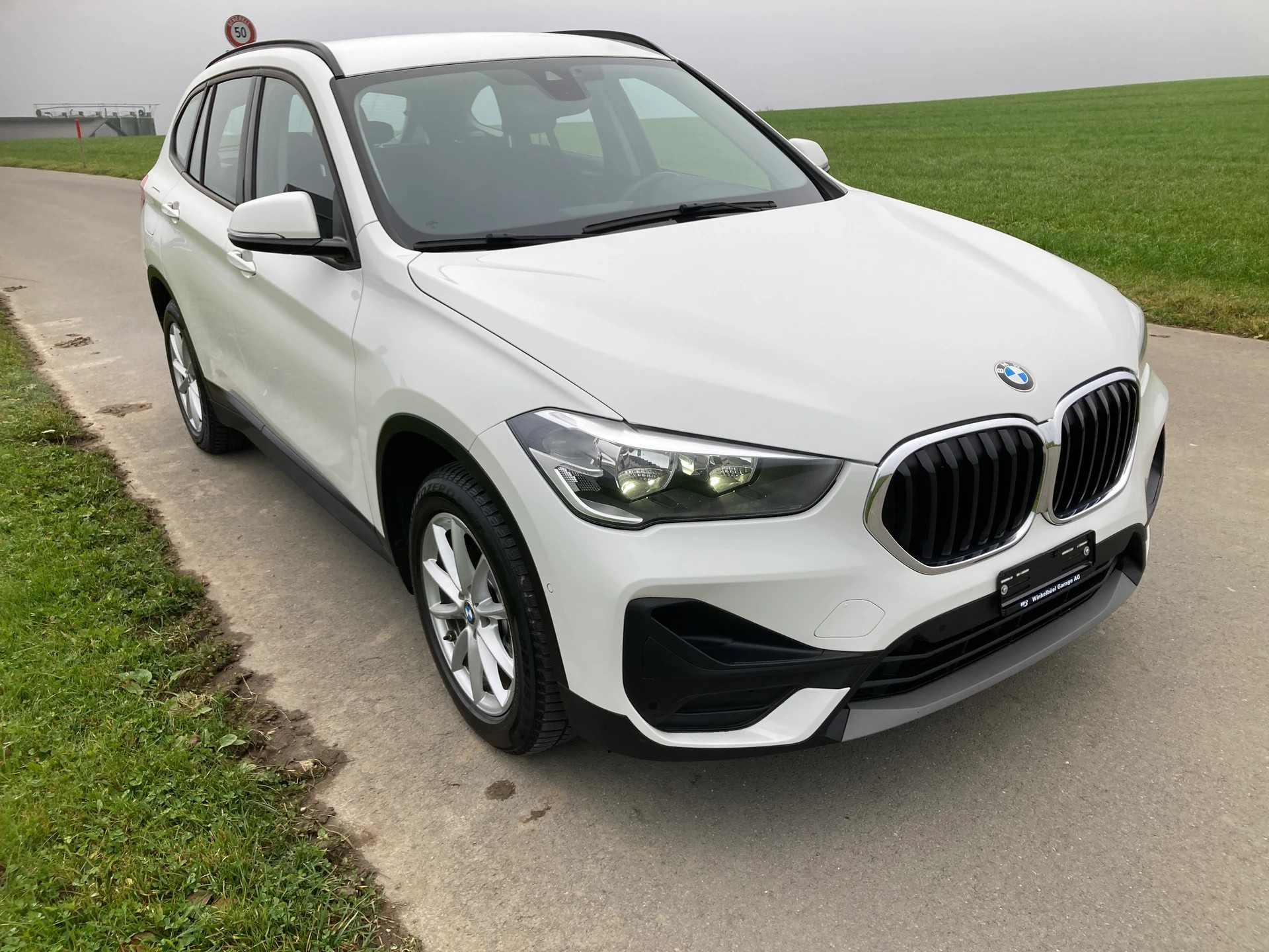 BMW X1 xDrive 18d Steptronic-image-1