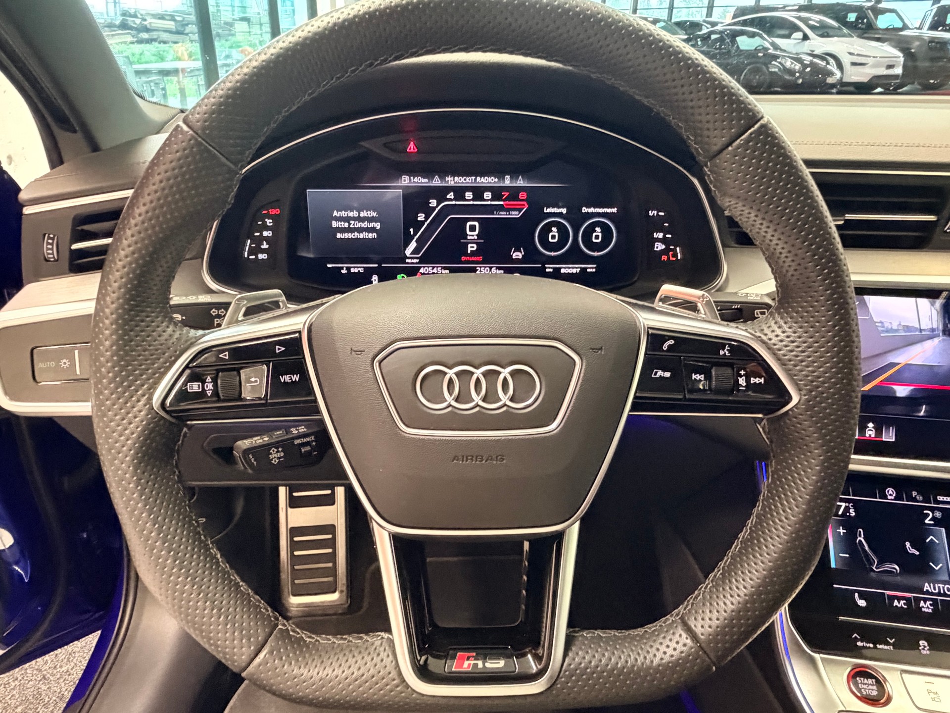 AUDI RS6 Avant 4.0 TFSI V8 quattro-image-27