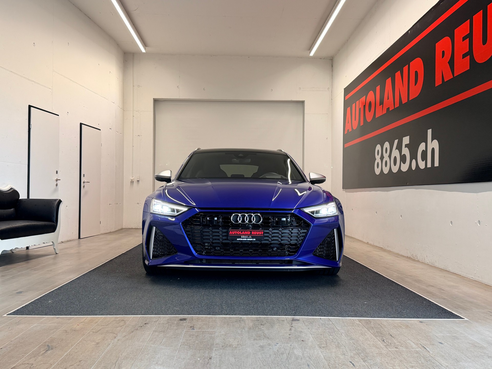 AUDI RS6 Avant 4.0 TFSI V8 quattro-image-1