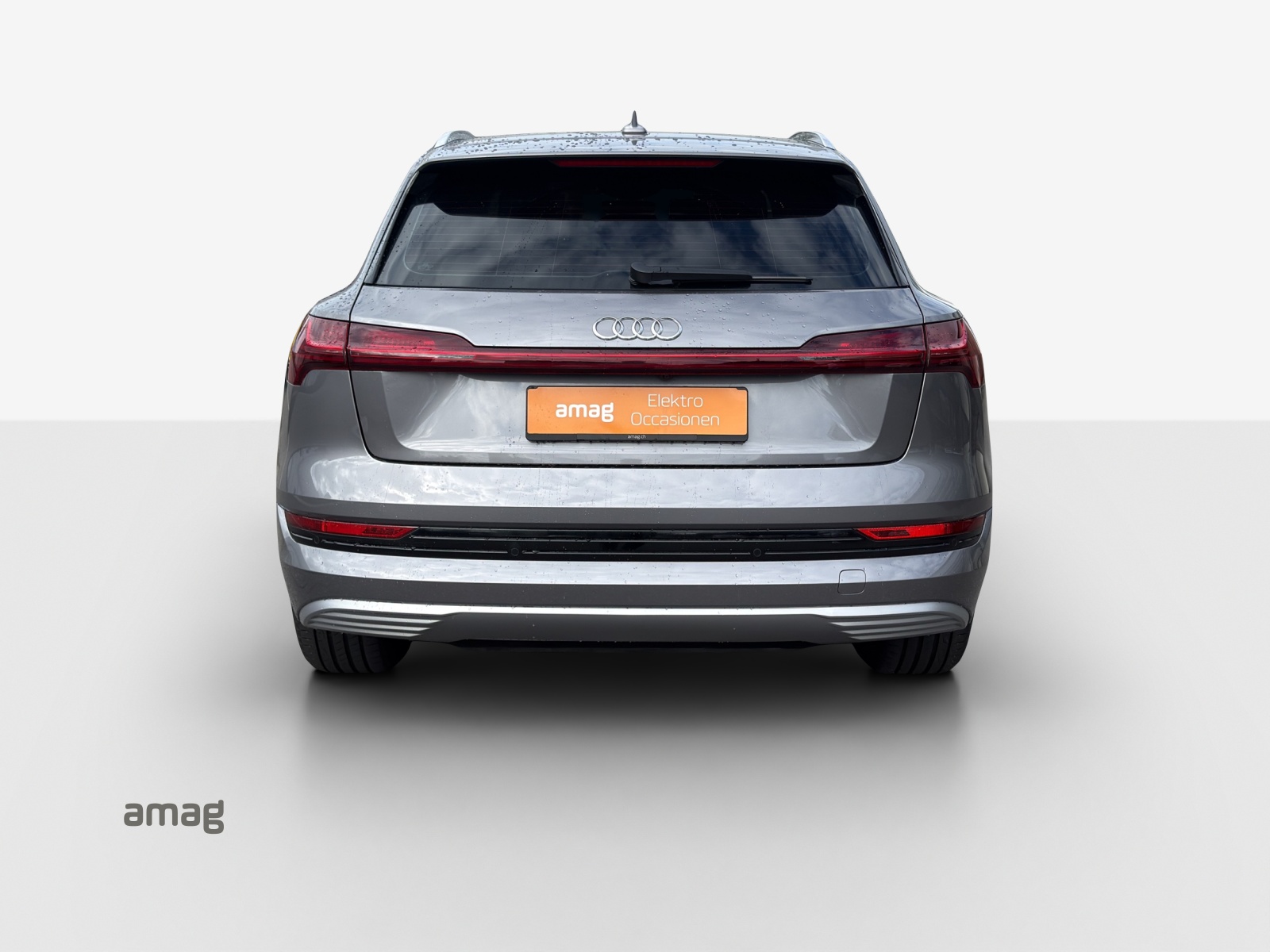 AUDI e-tron 50 Advanced quattro-image-3