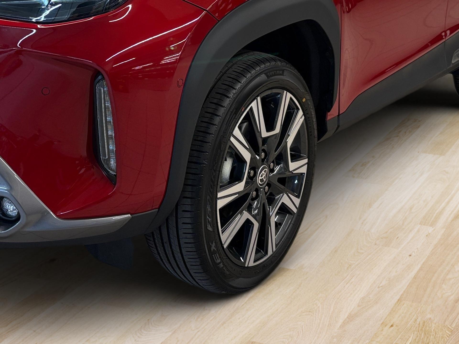 TOYOTA Yaris Cross 1.5 Premium AWDi e-CVT-image-9
