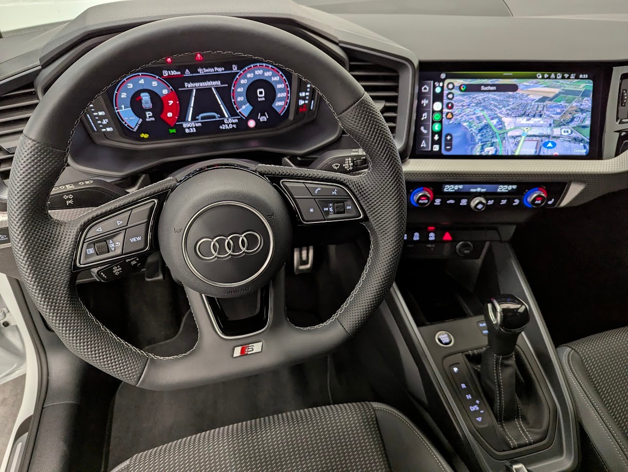 AUDI A1 Sportback 2.0 40 TFSI S Line S-Tronic*5J GAR S-LINE KOMPLETT ALL-BLACK VOLL-LED DÄMPFER ACC KEY*-image-7
