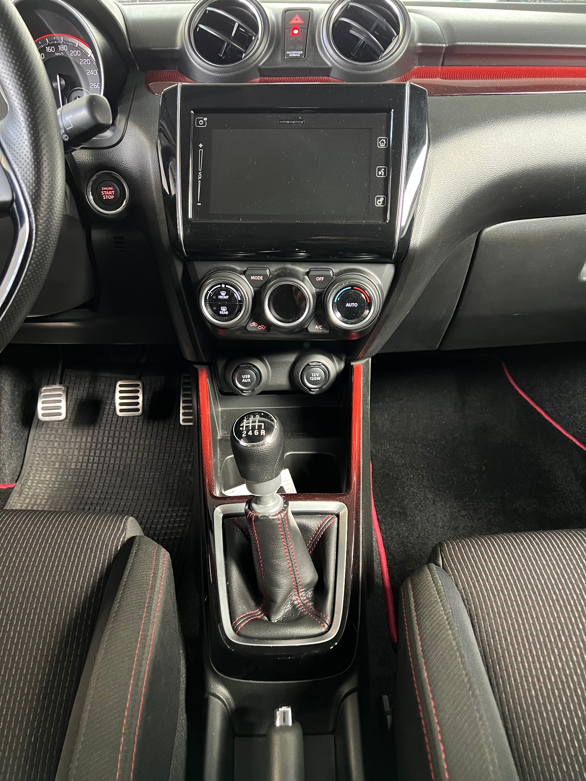 SUZUKI Swift Sport 1.4i 16V Compact Top Hybrid-image-5