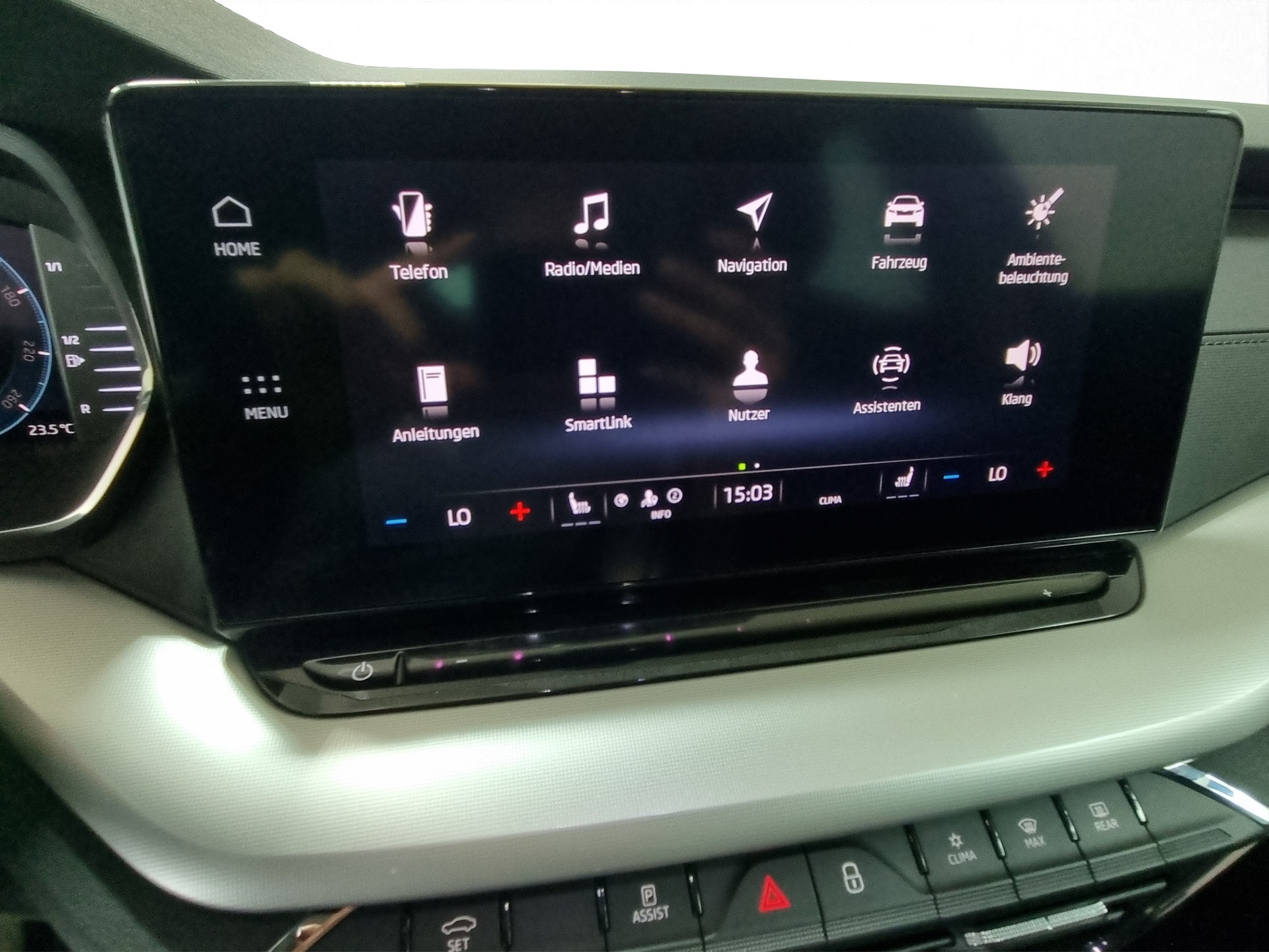 SKODA Octavia 2.0 TDI 150 Ambition DSG-image-13