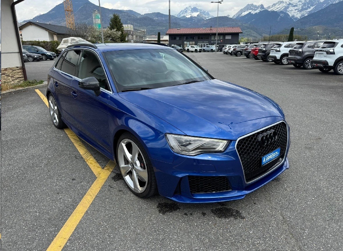 AUDI 2.5 T FSI quattro S-Tronic-image-1