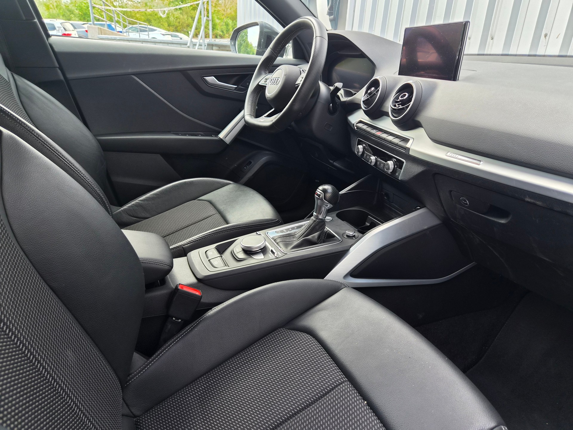 AUDI 1.5 35 TFSI Sport S-Tronic-image-5