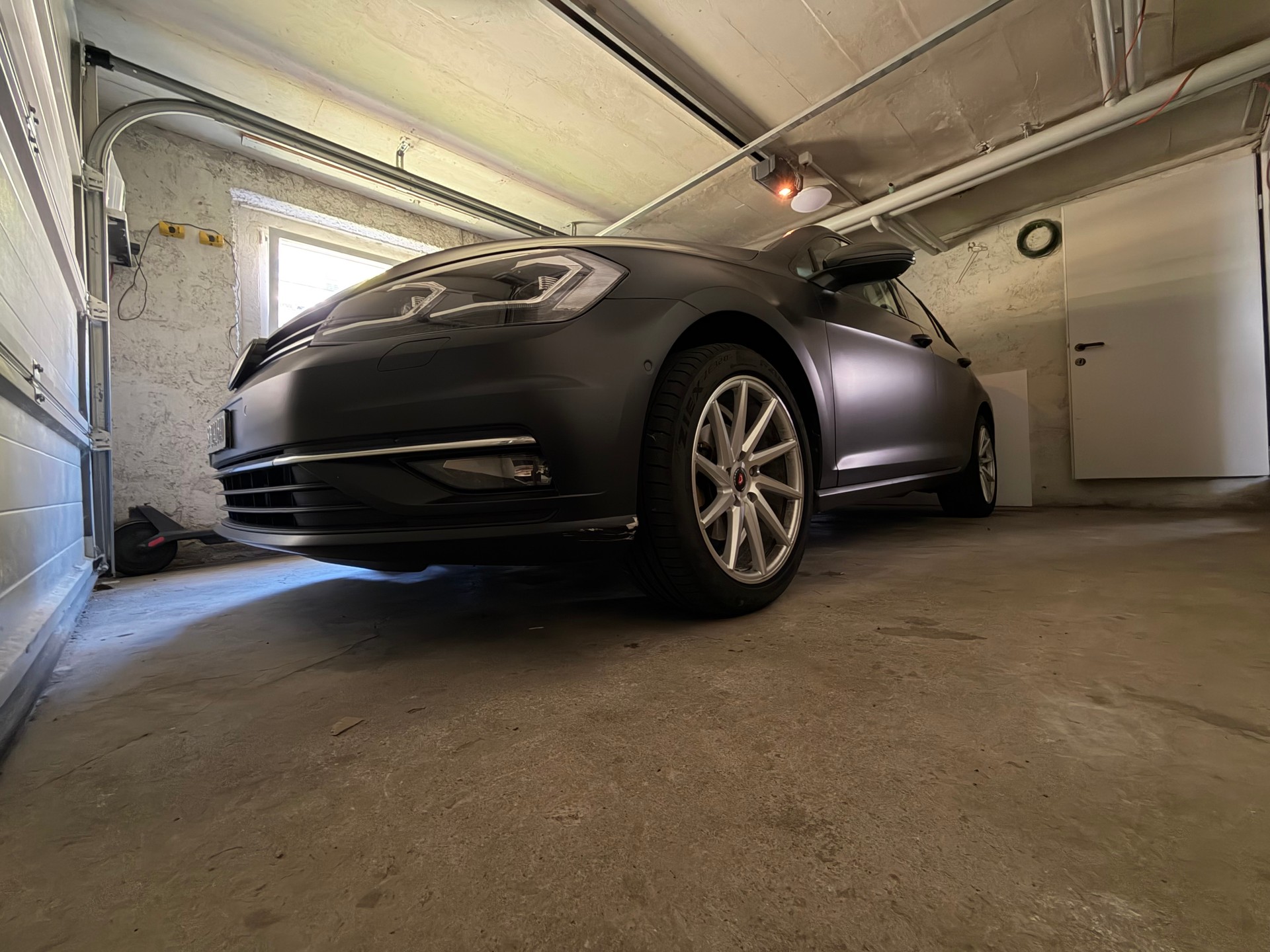 VW 2.0 TDI Highline 4m-image-5