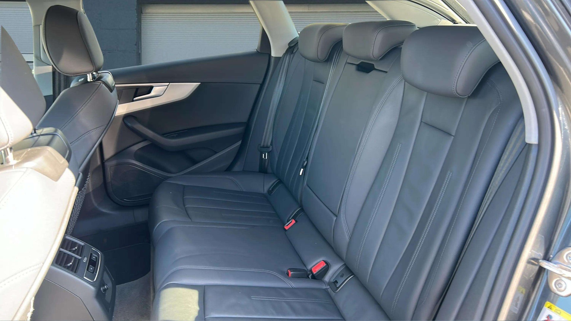 AUDI A4 Avant 40 TDI S line quattro S-tronic mit AHK-Vorbereitung & 5J Werksgarantie oder bis 100000km-image-12