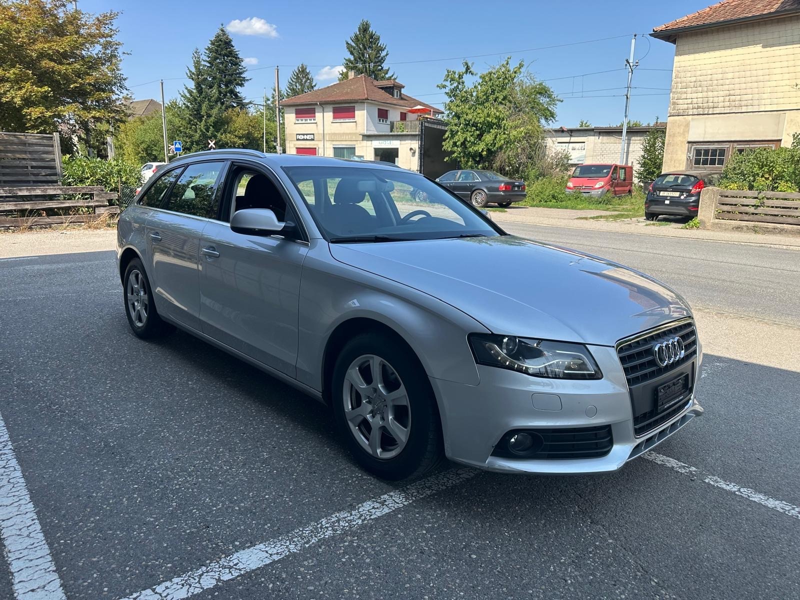 AUDI A4 Avant 1.8 TFSI multitronic-image-0