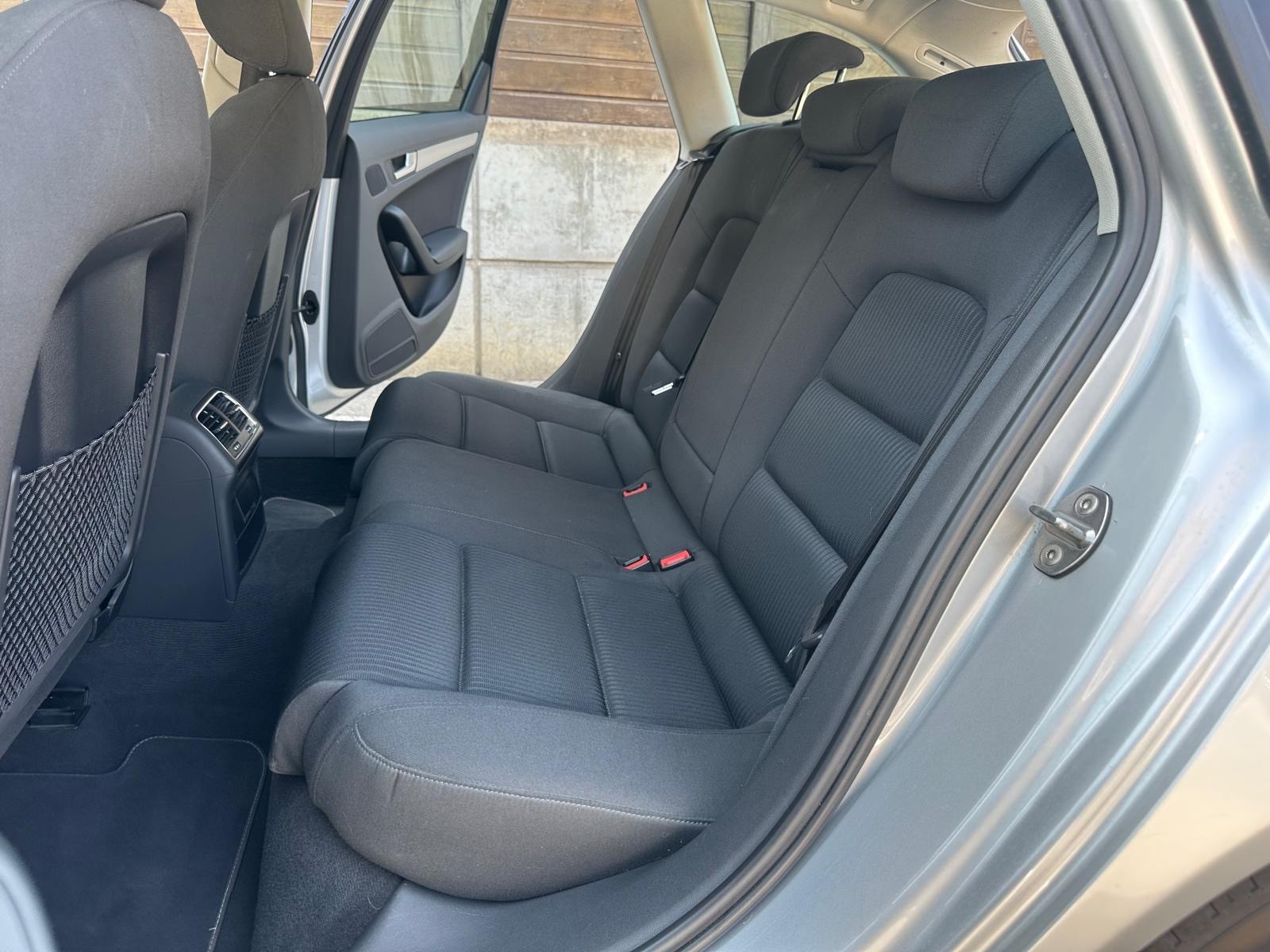 AUDI A4 Avant 1.8 TFSI multitronic-image-10