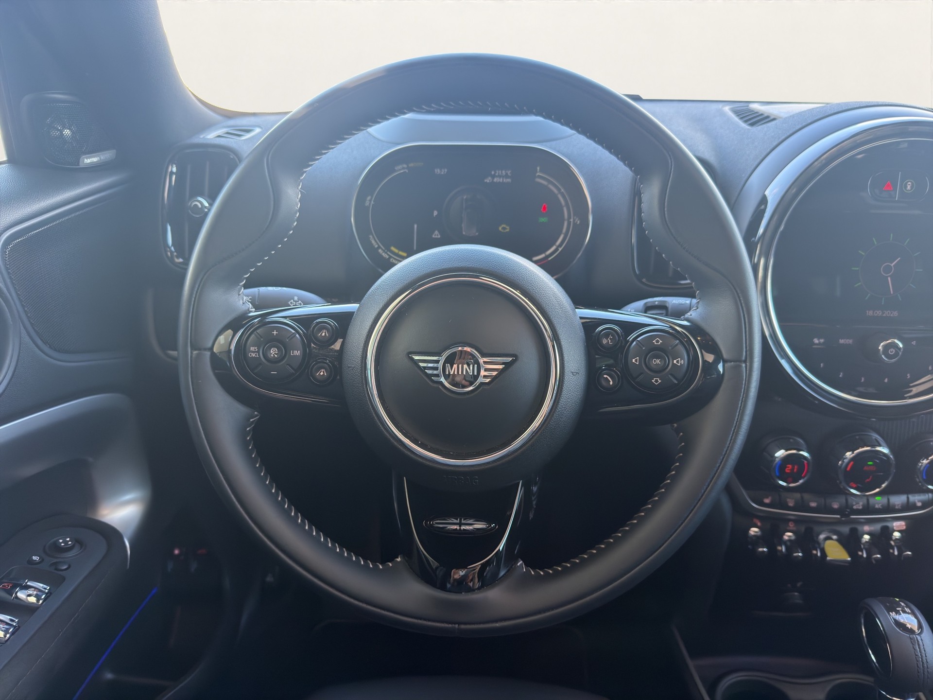 MINI Countryman CooperSE ALL4-image-10