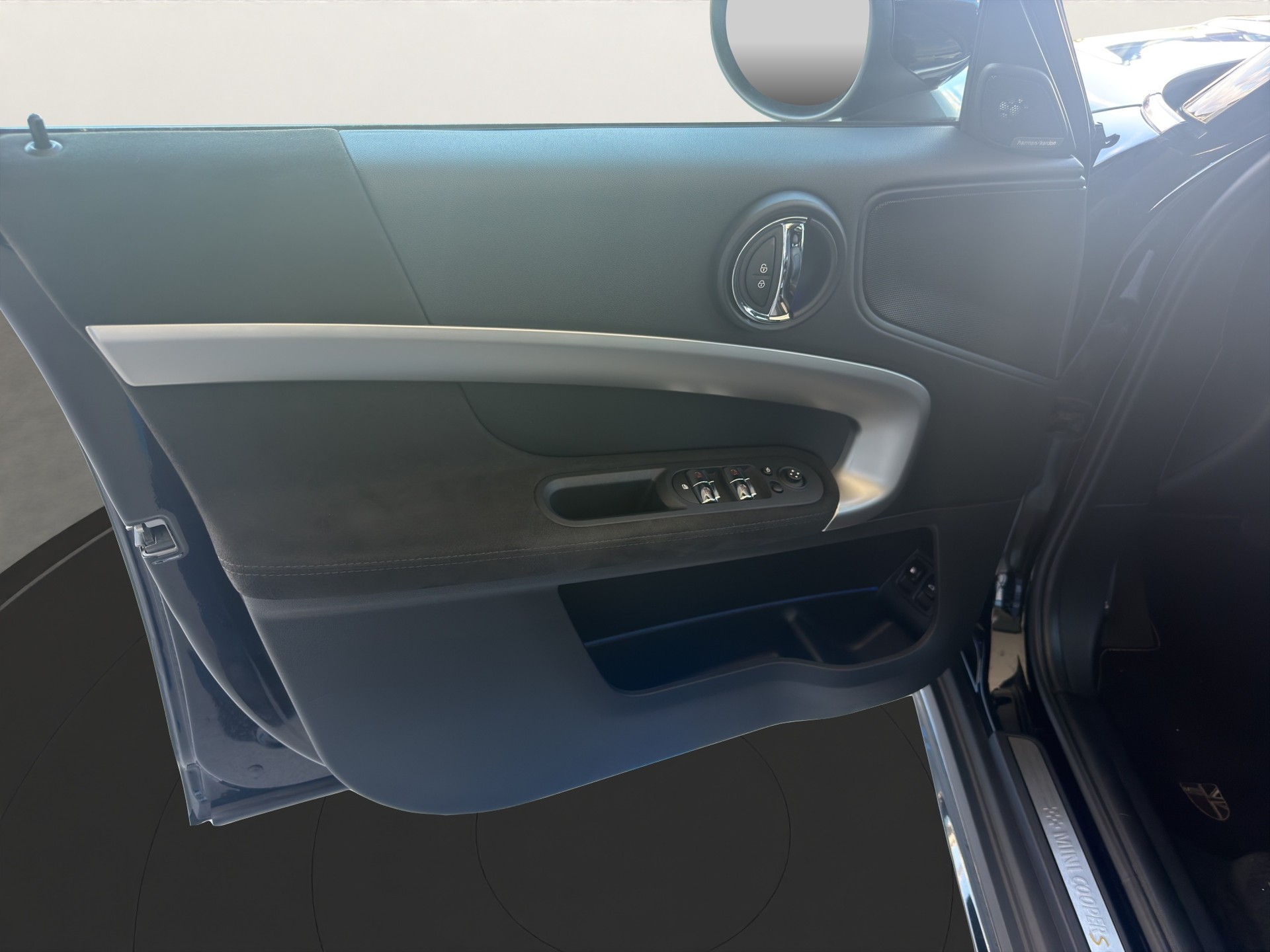 MINI Countryman CooperSE ALL4-image-16