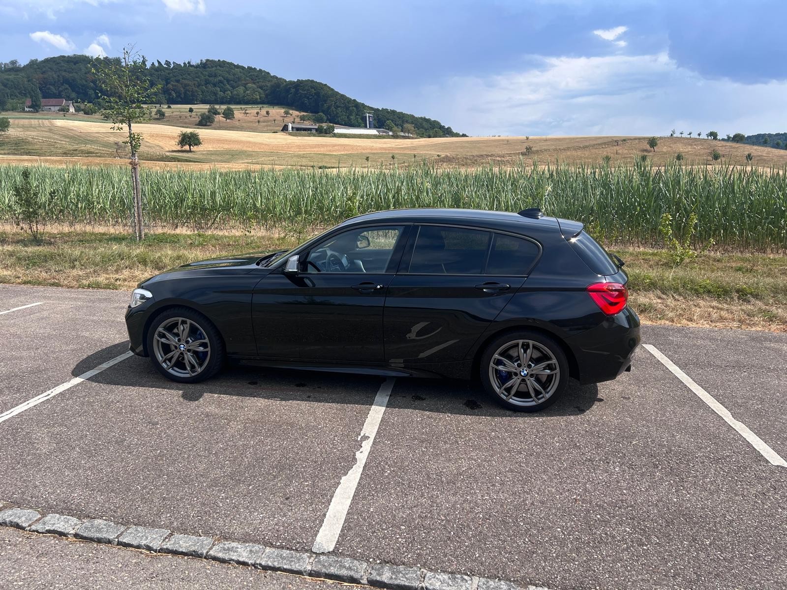 BMW M135i xDrive-image-1