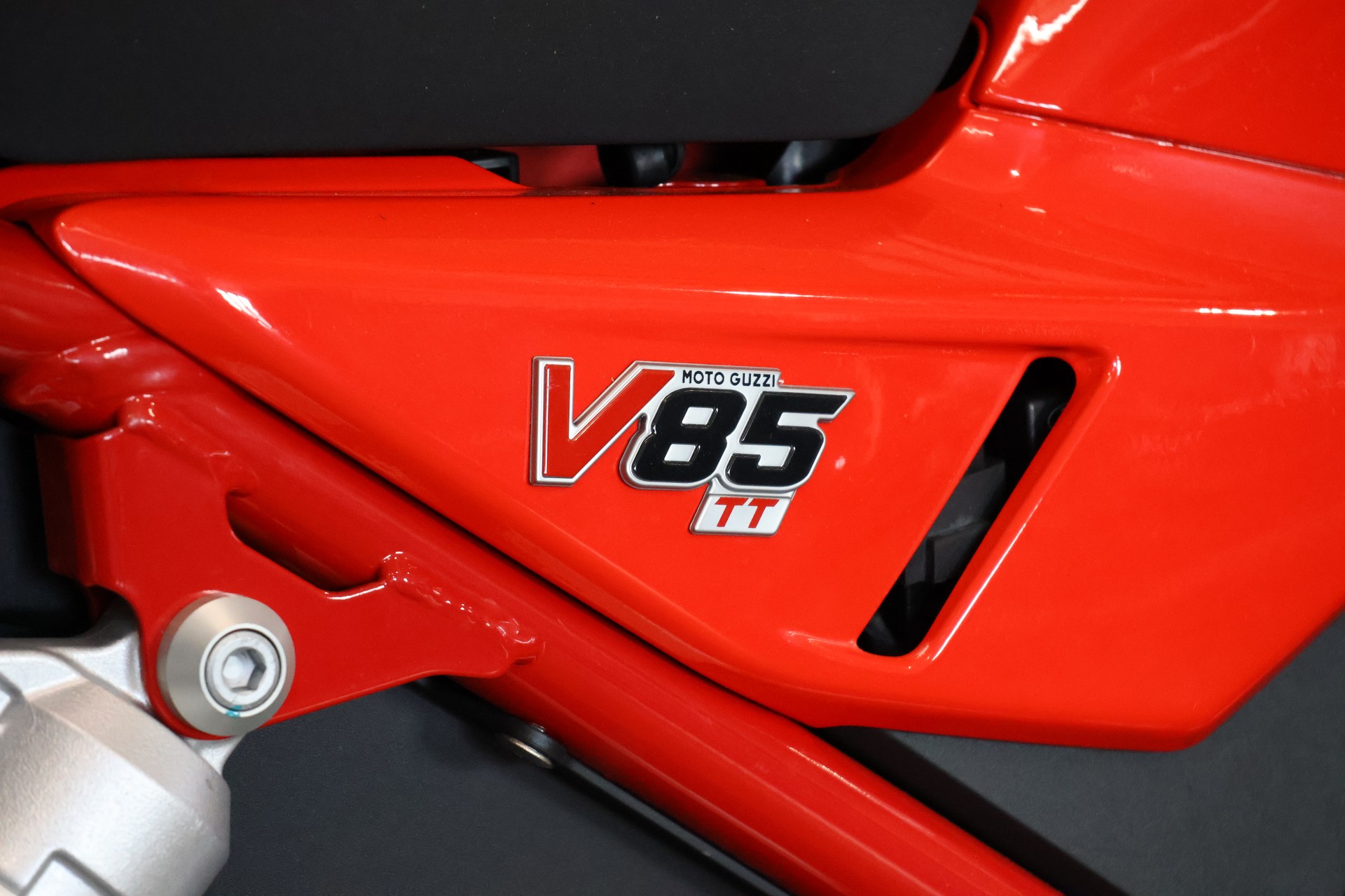 MOTO GUZZI V85 TT E5+-image-11