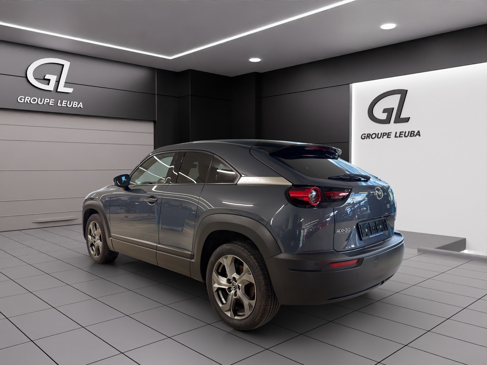 MAZDA MX-30 e-Skyactiv Makoto-showroom-element-3