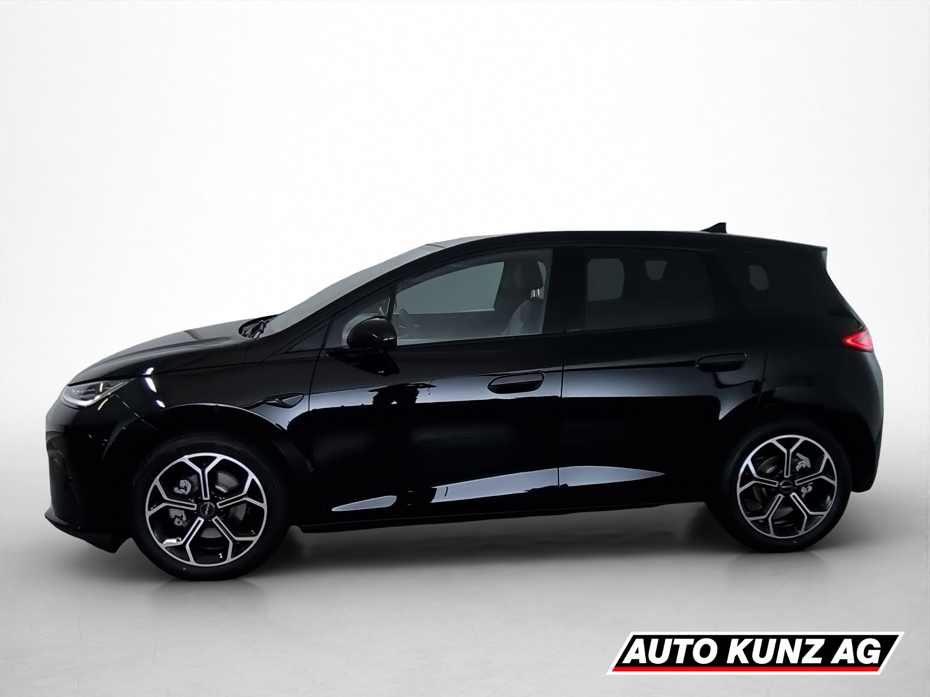 BYD Dolphin G DM-i Comfort-showroom-element-2