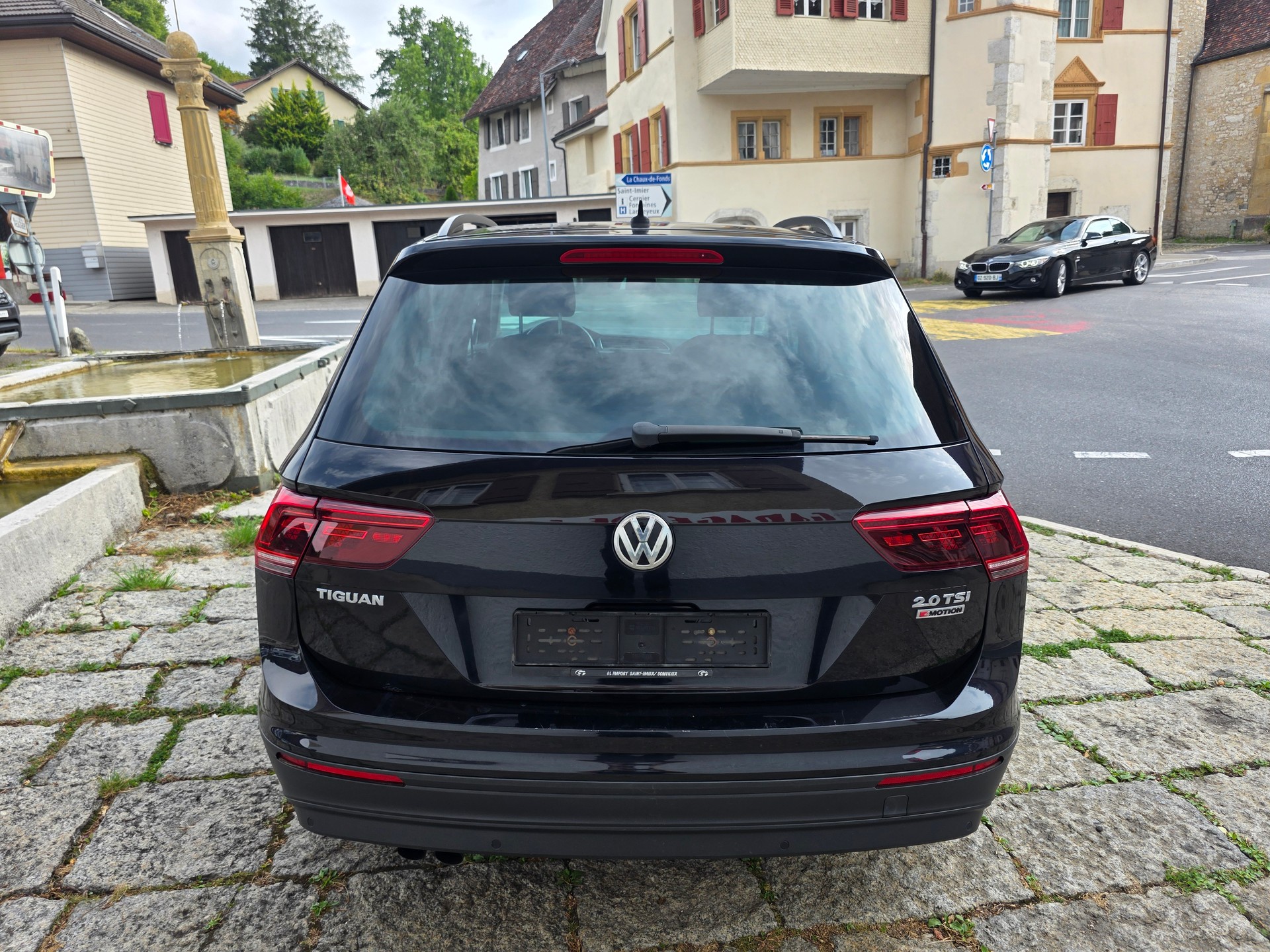 VW Tiguan 2.0TSI Highline 4Motion DSG-image-4
