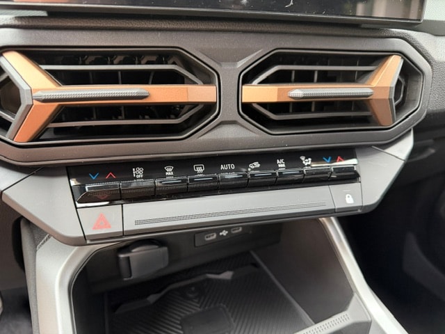 DACIA Bigster TCe Hybrid 150 48V Extreme 4x4-image-19