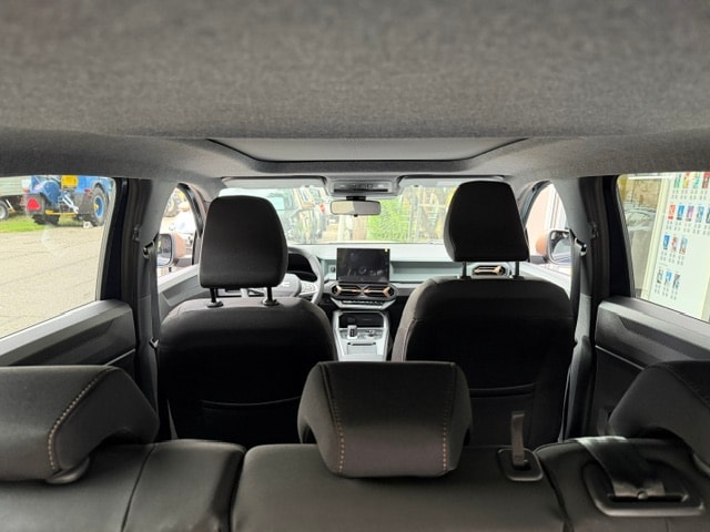 DACIA Bigster TCe Hybrid 150 48V Extreme 4x4-image-8