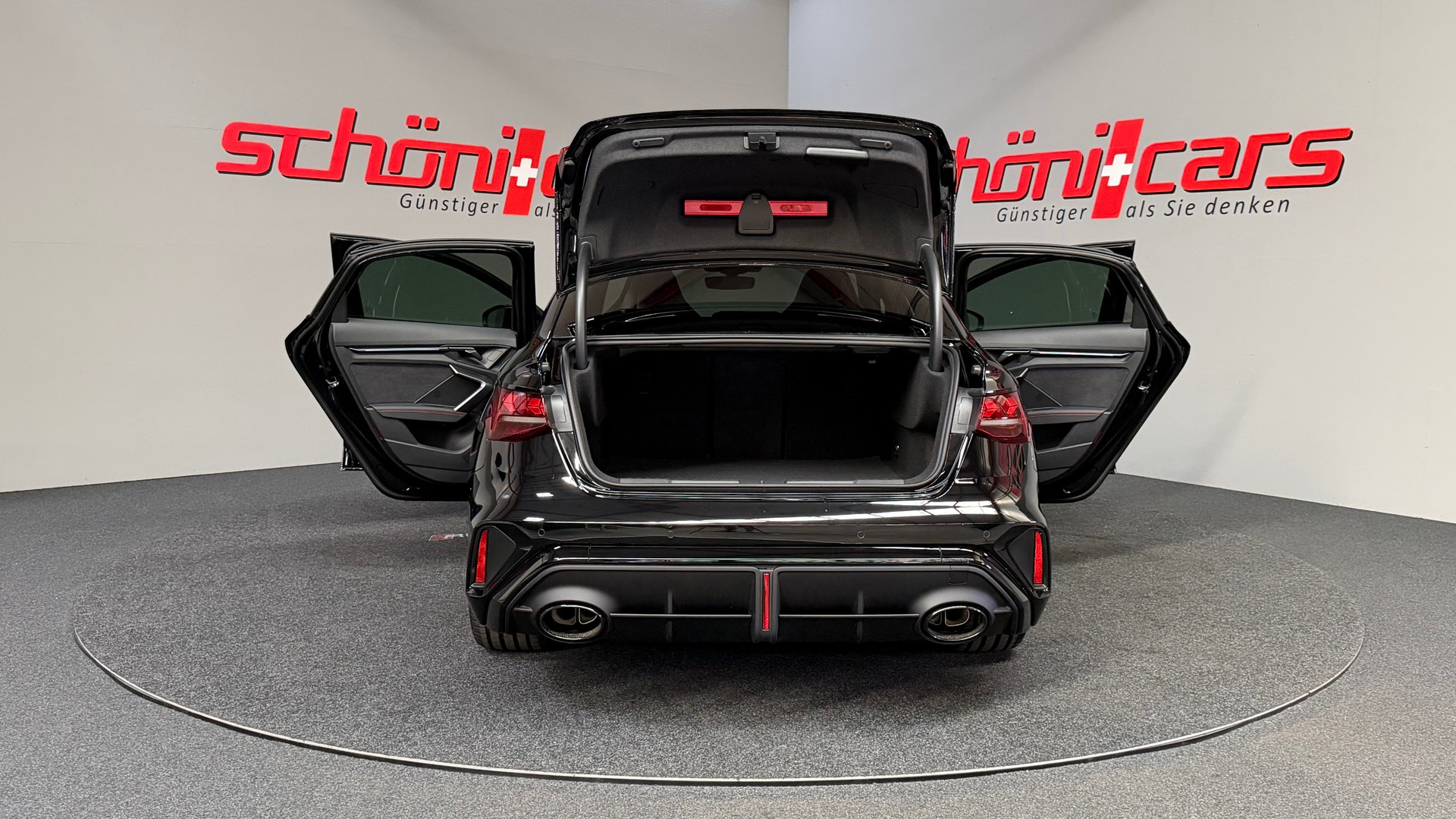AUDI RS3 Limousine 2.5 TSI quattro S-tronic Schalensitze-image-5