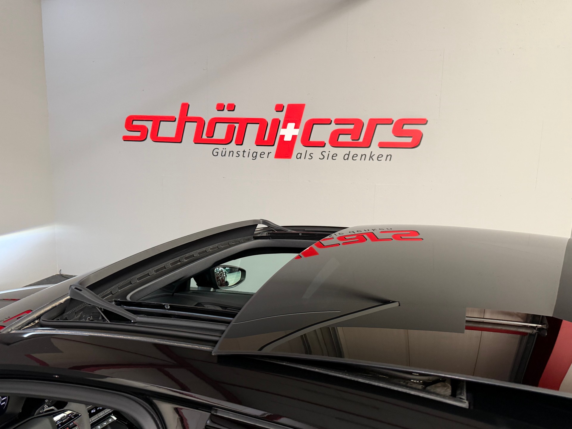 AUDI RS3 Limousine 2.5 TSI quattro S-tronic Schalensitze-image-10