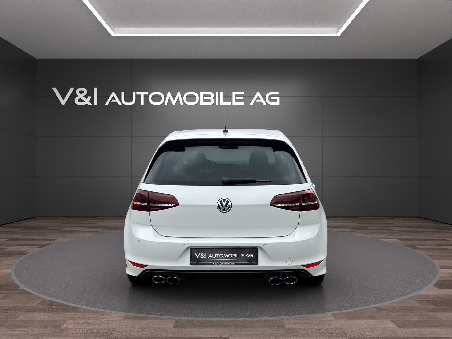 VW Golf 2.0 TSI R 4Motion DSG-image-5