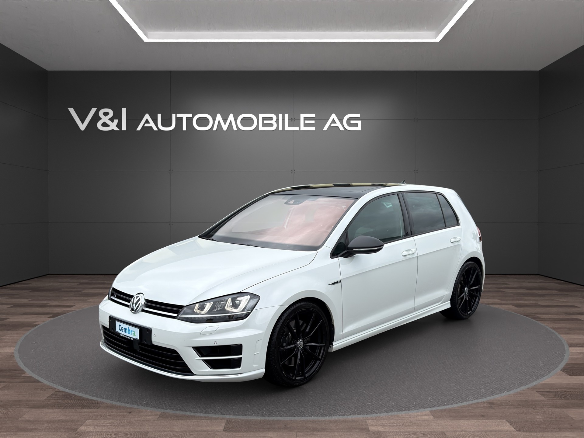 VW Golf 2.0 TSI R 4Motion DSG-image-0