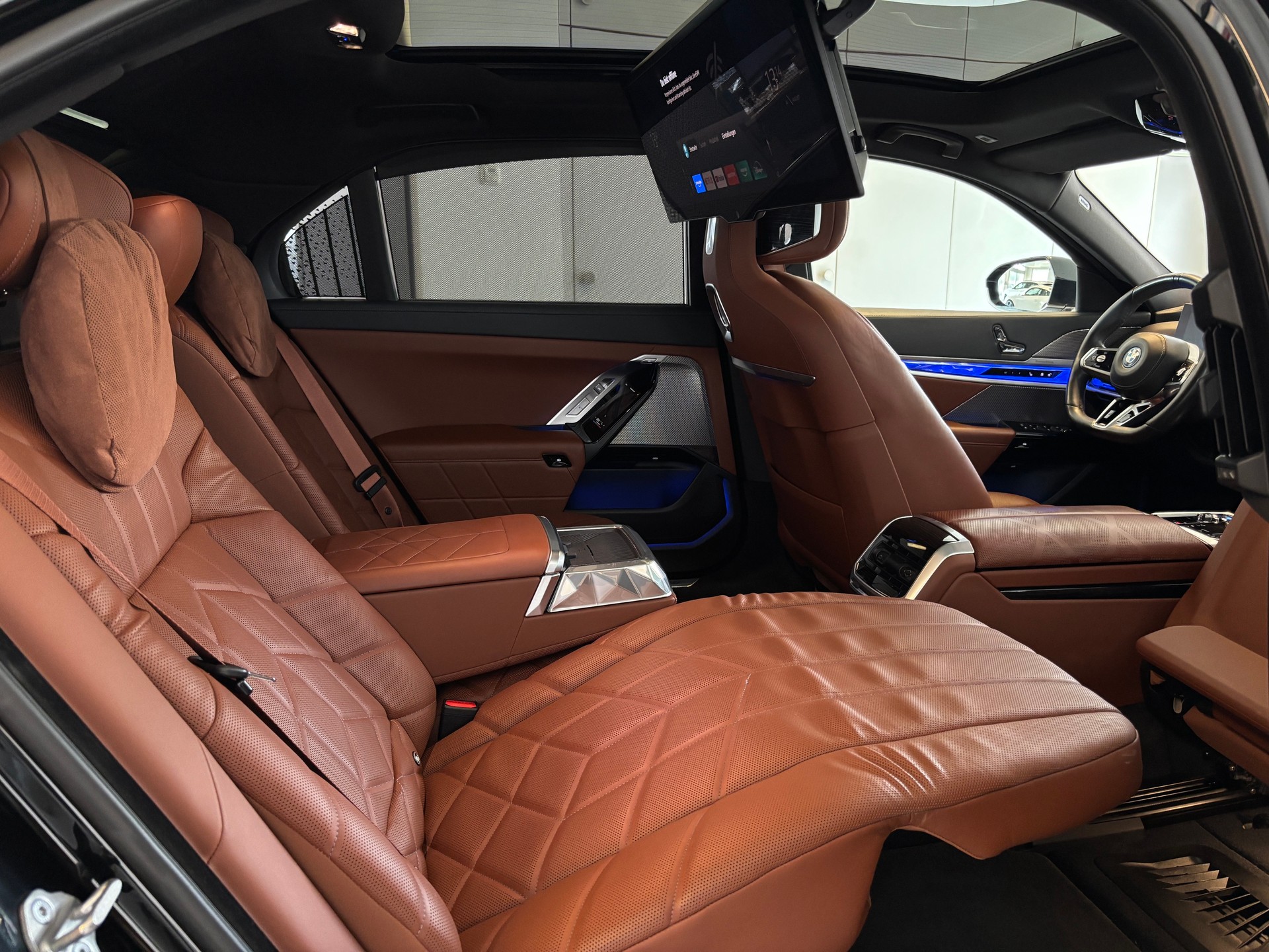 BMW i7 xDrive 60 M Sport-image-14