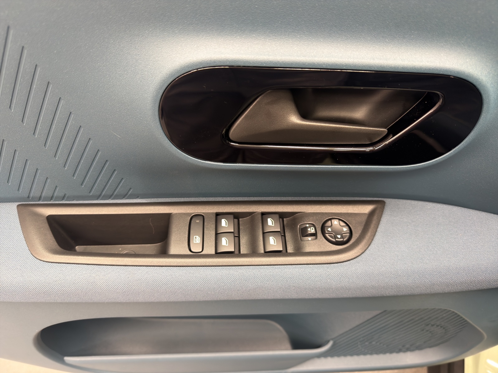 FIAT Grande Panda 1.2 Hybrid La Prima-image-12