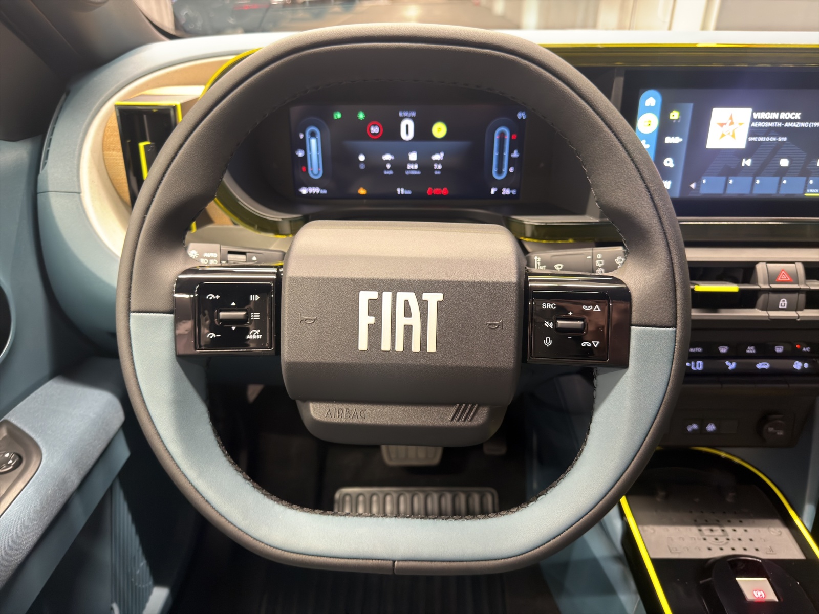 FIAT Grande Panda 1.2 Hybrid La Prima-image-11