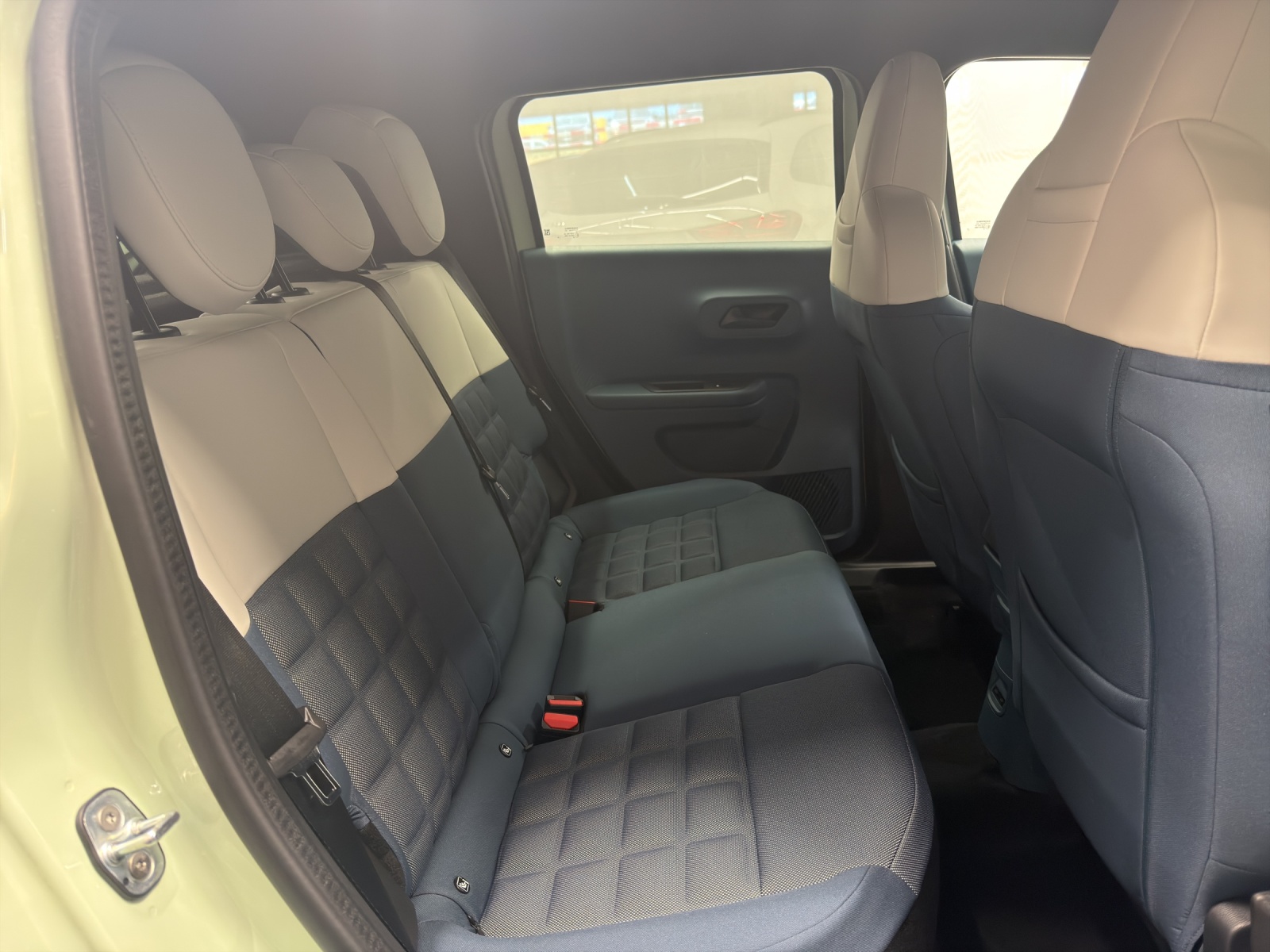 FIAT Grande Panda 1.2 Hybrid La Prima-image-9